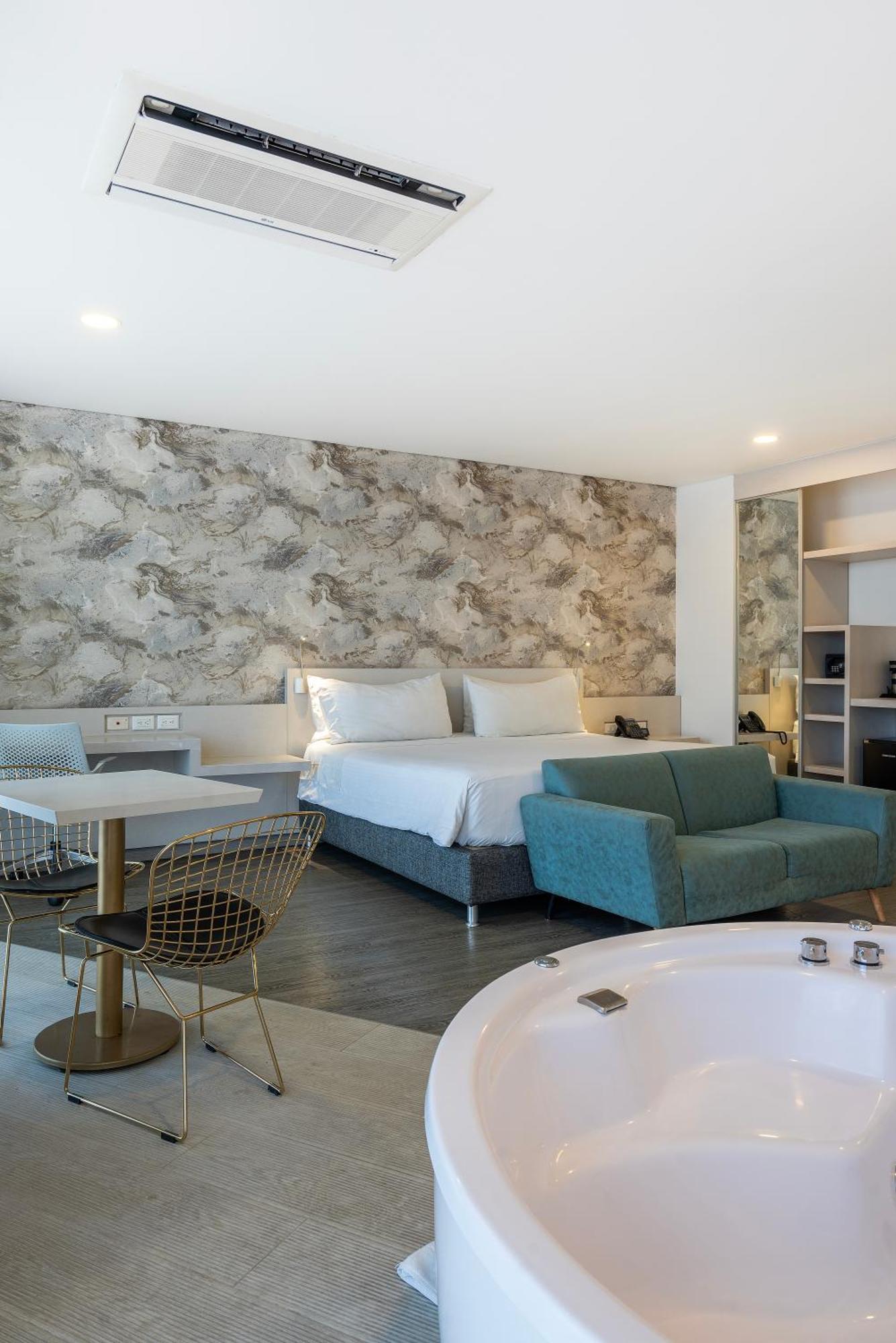 Hotel Black Tower Premium Bogota Luaran gambar